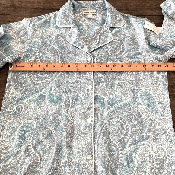 NWT Miss Elaine Blue Paisley Button Up Pajama Top - Picture 5 of 7